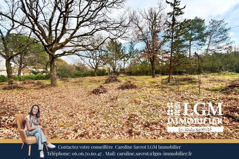 Terrain constructible - 834 m²