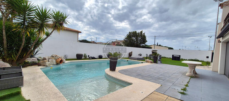 Villa - 161 m² - 5 pièces