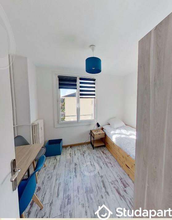 Chambre - 10 m² - 1 pièce