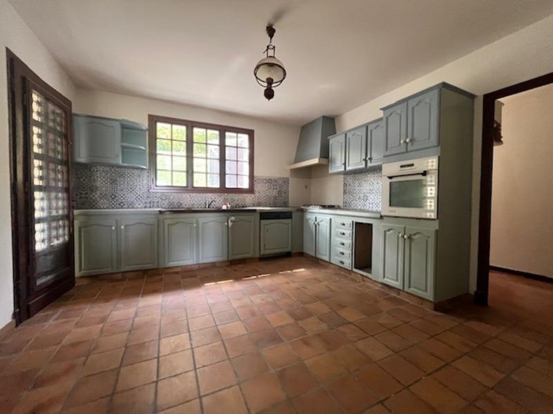 Maison - 185 m² - 6 pièces