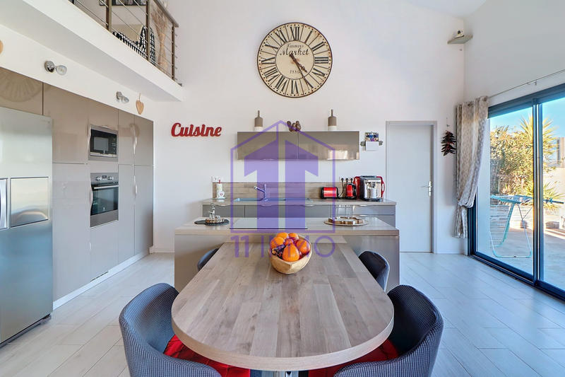 Maison contemporaine - 148 m² - 6 pièces