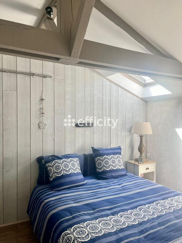 Maison - 213 m² - 5 pièces