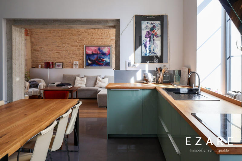 Appartement - 90 m² - 5 pièces