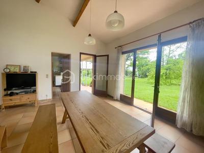 Villa - 153 m² - 6 pièces