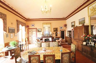 Demeure - 623 m² - 26 pièces