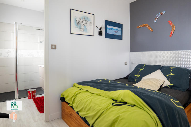 Maison - 182 m² - 7 pièces