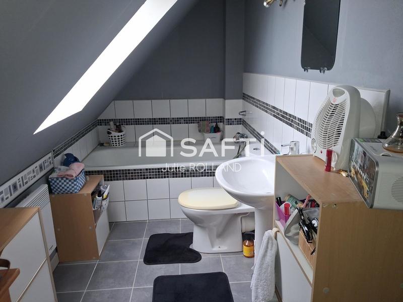 Maison - 104 m² - 6 pièces