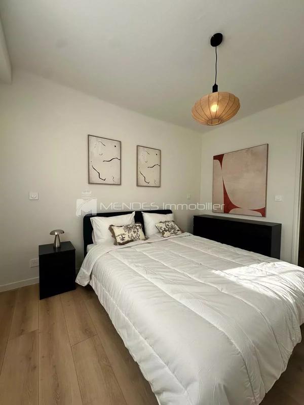 Appartement - 88 m² - 5 pièces