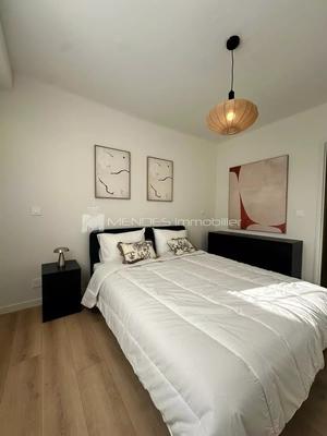 Appartement - 88 m² - 5 pièces