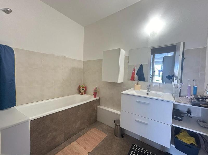 Appartement - 49 m² - 2 pièces