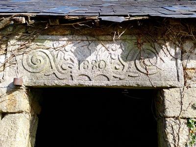 Maison - 120 m² - 2 pièces