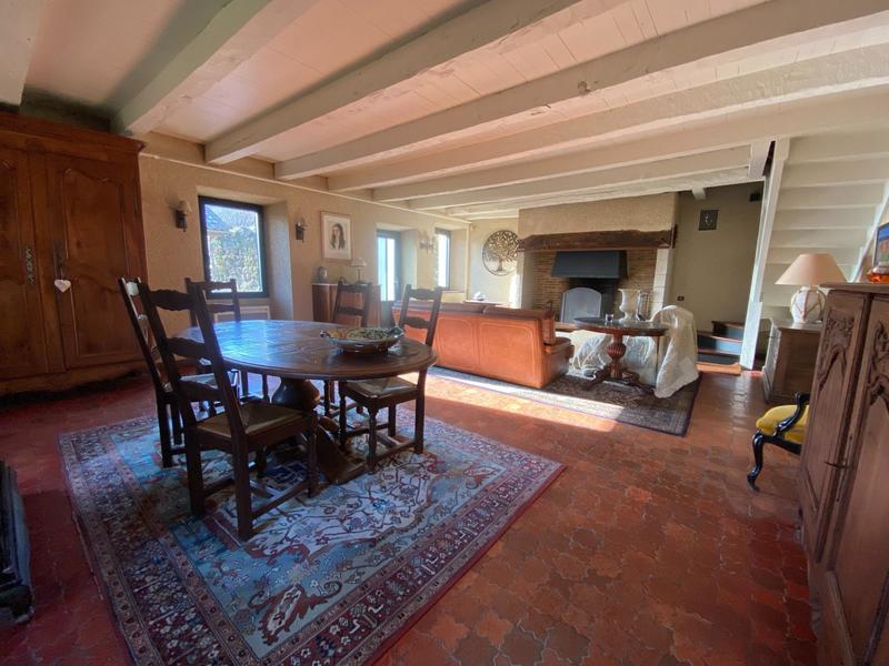 Maison - 117 m² - 6 pièces