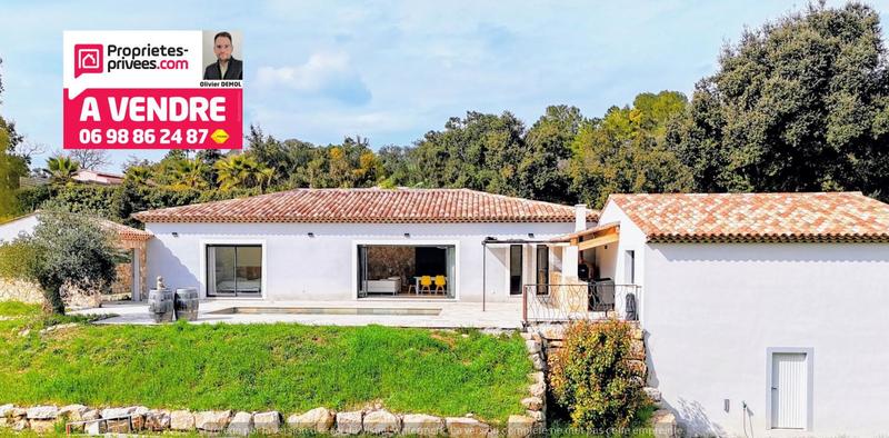 Maison - 180 m² - 6 pièces