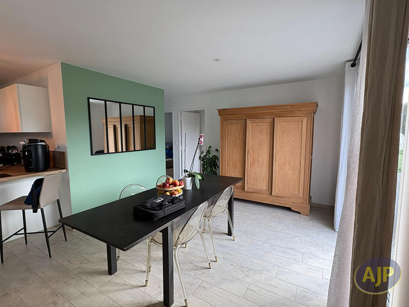 Maison - 80 m² - 3 pièces