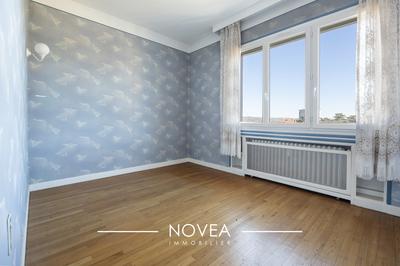 Appartement - 124 m² - 4 pièces