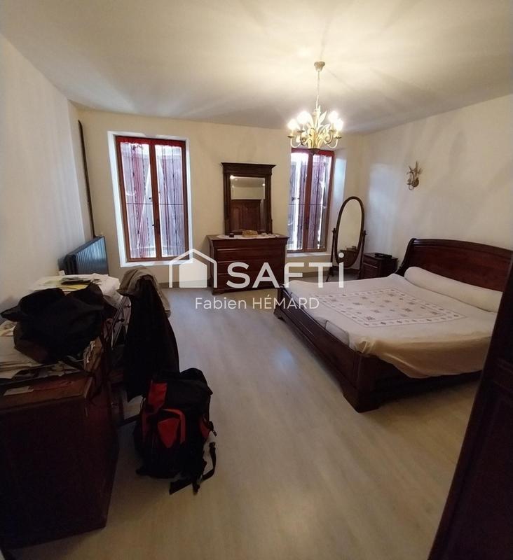 Maison - 170 m² - 6 pièces