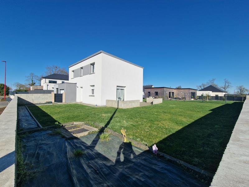 Maison contemporaine - 124 m² - 6 pièces