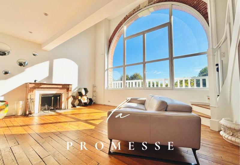 Appartement - 134 m² - 4 pièces