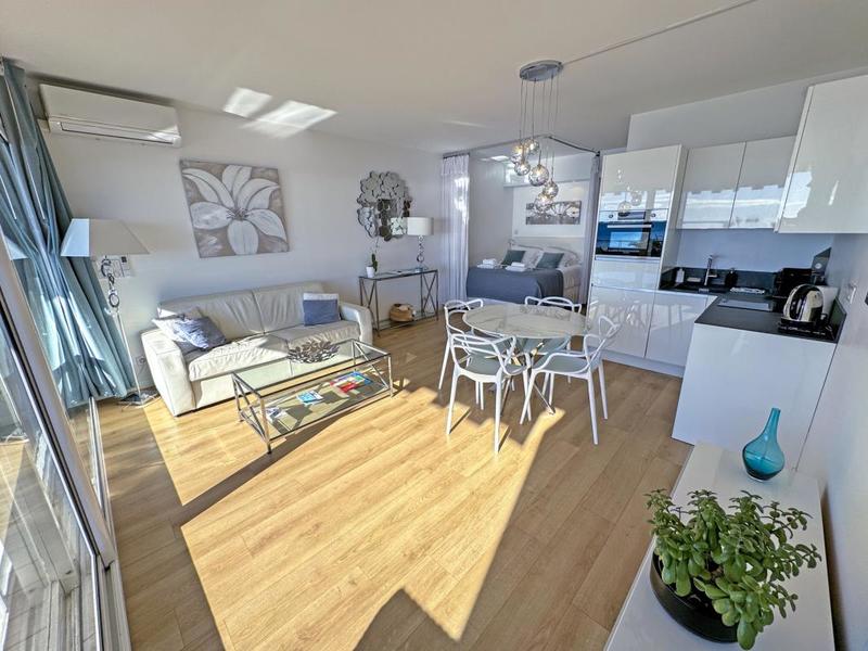 Studio - 34 m² - 1 pièce