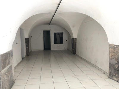 Local commercial - 160 m² - 3 pièces