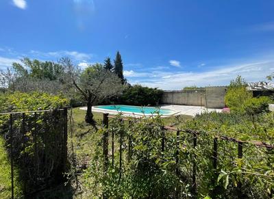 Maison - 250 m² - 7 pièces