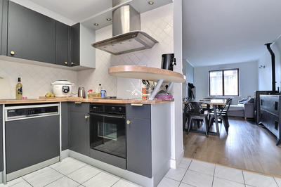 Maison - 87 m² - 4 pièces