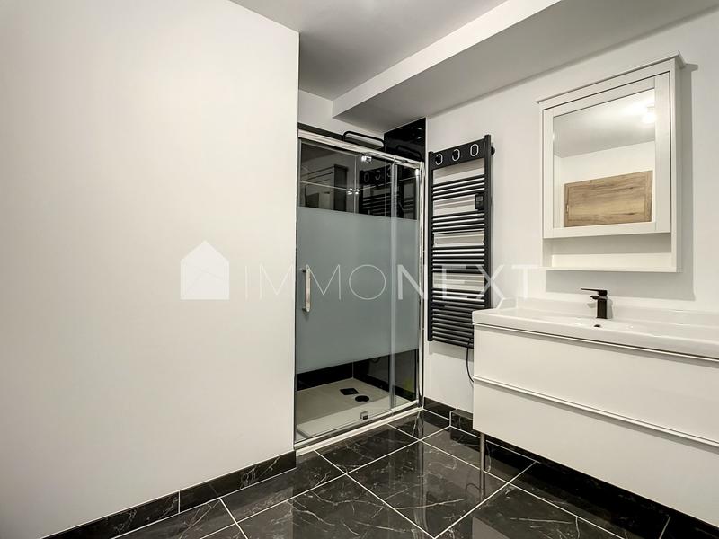 Appartement - 110 m² - 4 pièces