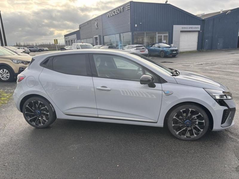 Renault Clio V Esprit Alpine E-Tech full hybrid 145 -24