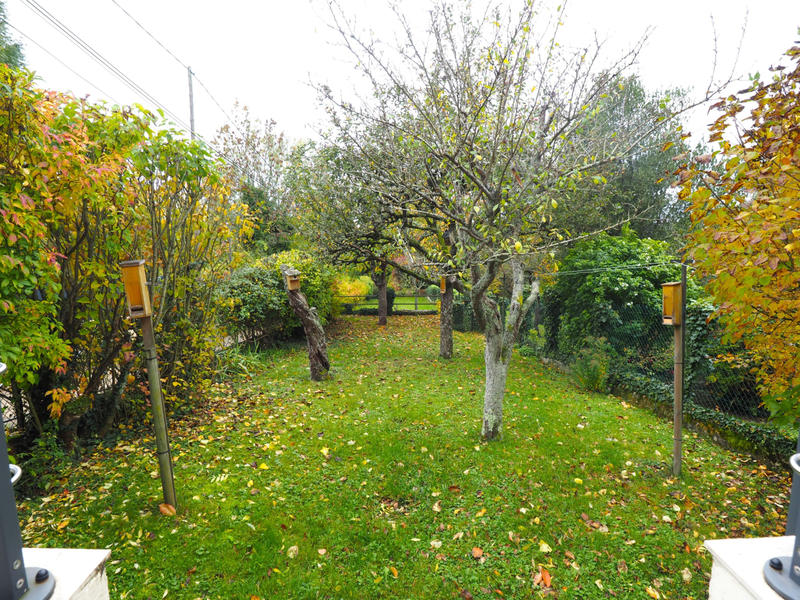 Maison - 180 m² - 9 pièces