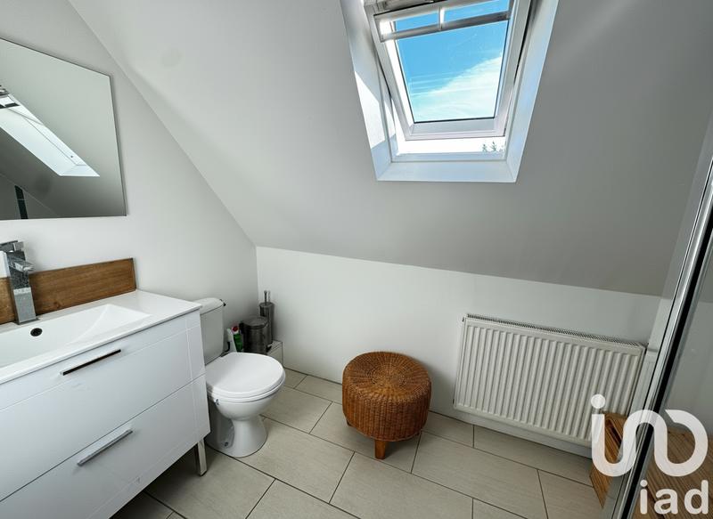 Maison - 143 m² - 7 pièces