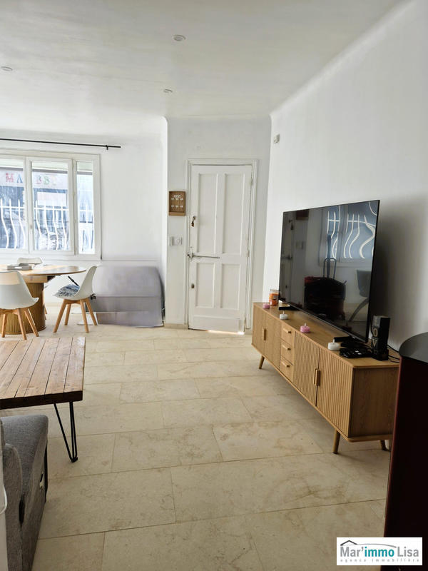 Maison traditionnelle - 76 m² - 4 pièces