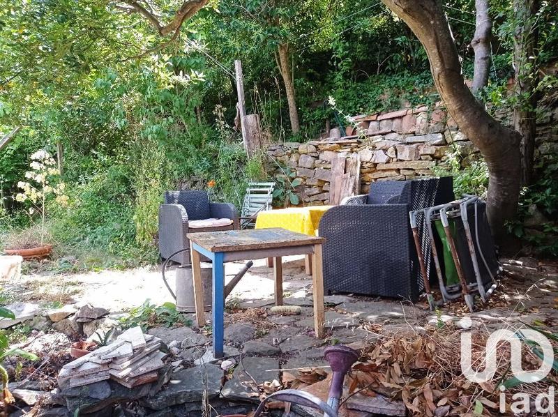 Maison - 185 m² - 8 pièces