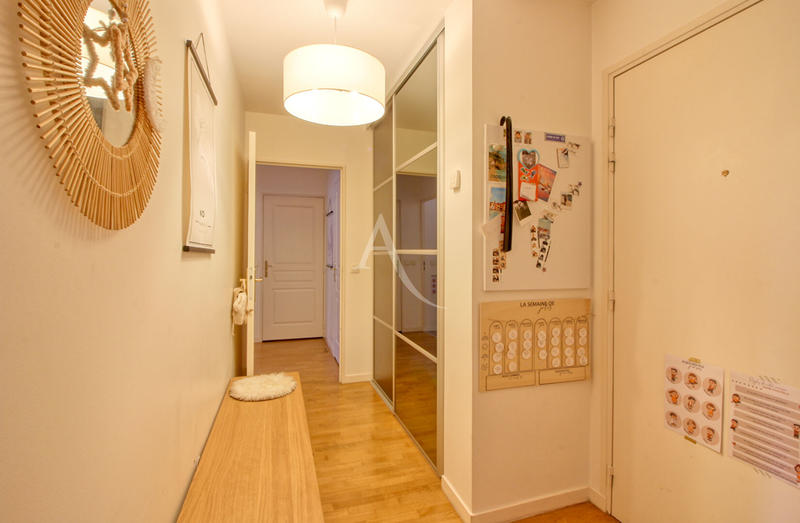 Appartement - 61 m² - 3 pièces