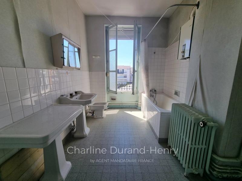 Duplex - 109 m² - 8 pièces