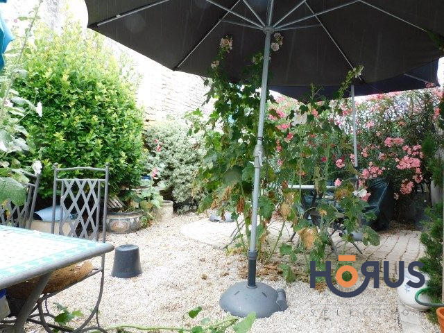 Viager - Maison ancienne - 103 m² - 6 pièces