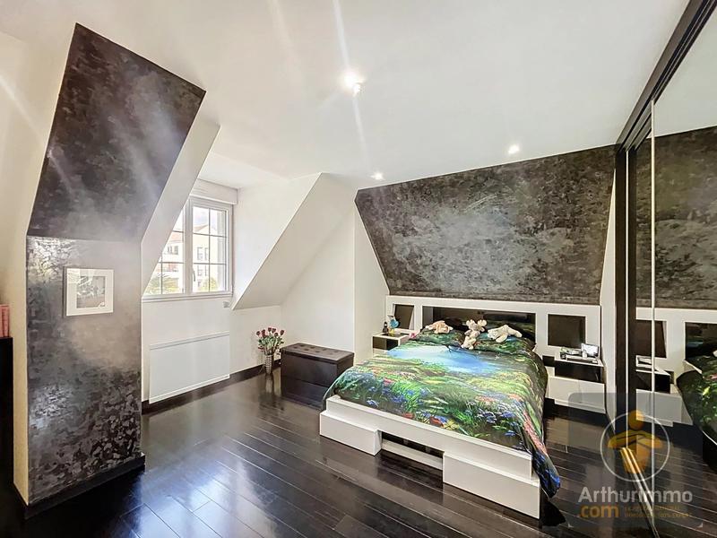 Maison - 147 m² - 7 pièces