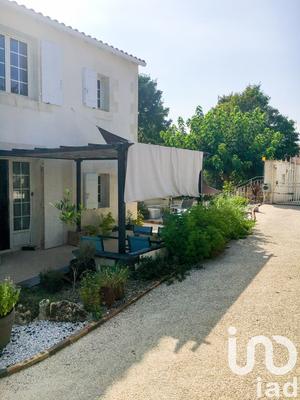 Maison - 178 m² - 6 pièces