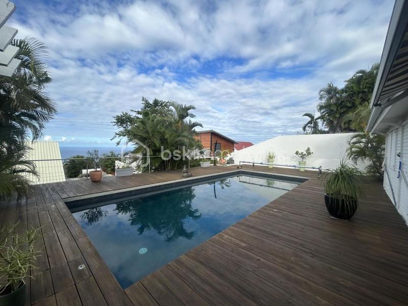 Villa - 185 m² - 6 pièces