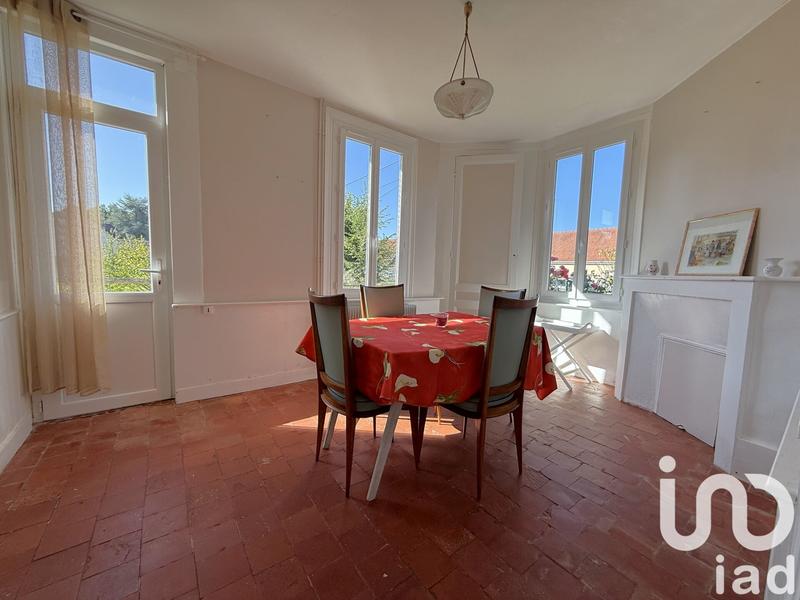 Maison - 99 m² - 6 pièces