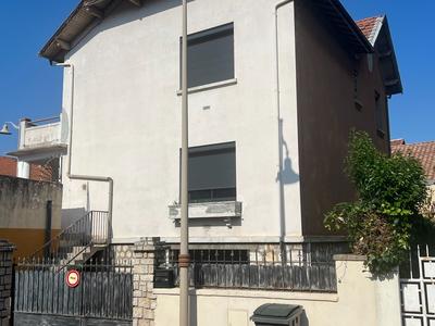 Maison de ville - 144 m² - 6 pièces