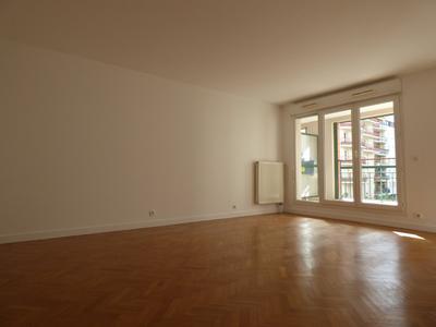 Appartement - 86 m² - 4 pièces