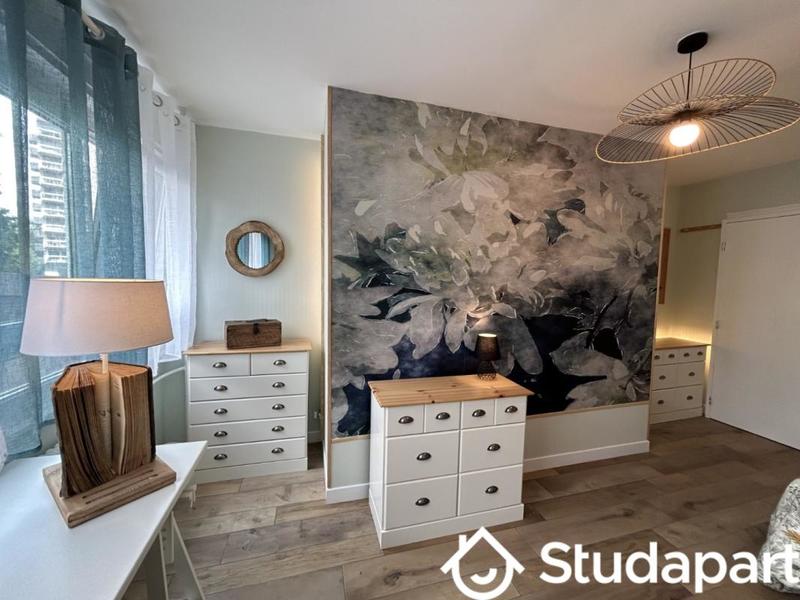 Chambre - 15 m² - 1 pièce