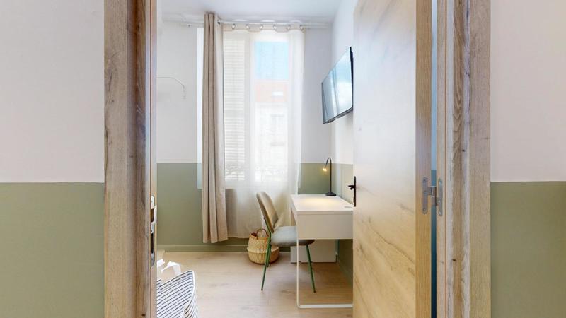 Appartement - 117 m² - 6 pièces