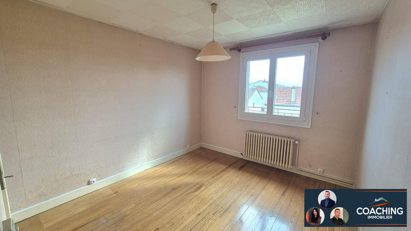 Maison - 84 m² - 5 pièces