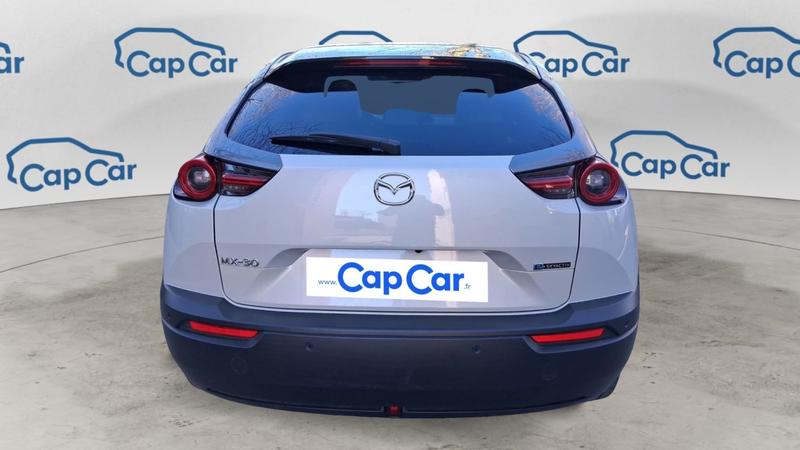 Mazda 3 Mx 30 e-Skyactiv 145 35.5 kWh Modern Confidence - Entretien constructeur Toit ouvrant