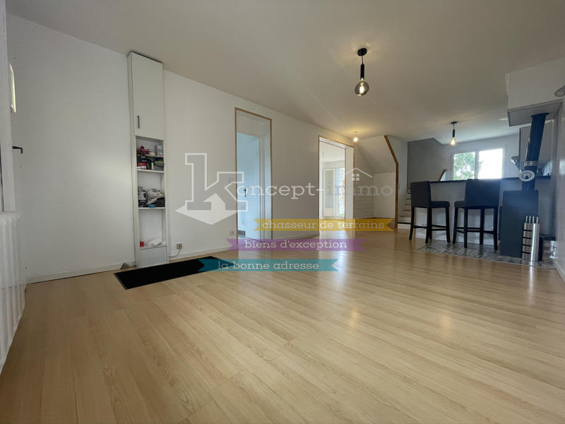 Maison - 80 m² - 5 pièces