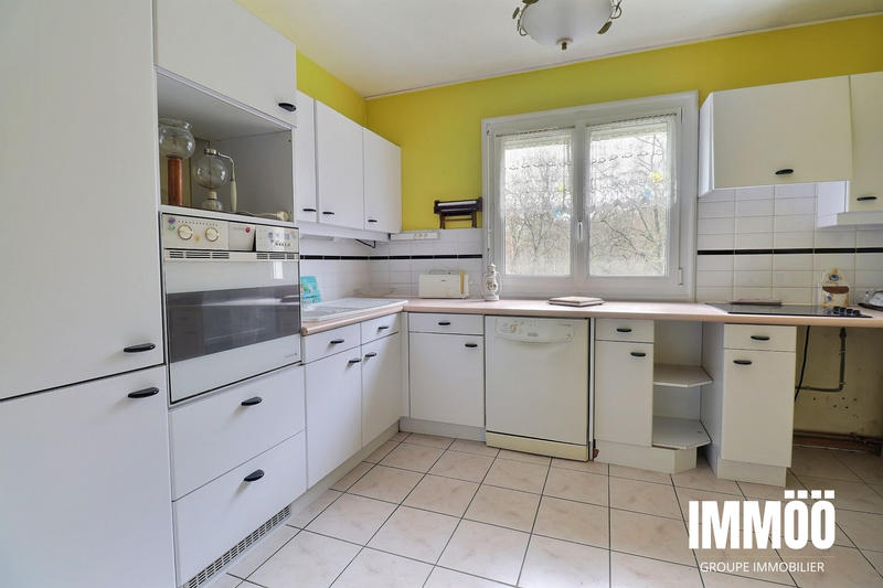 Appartement - 93 m² - 4 pièces