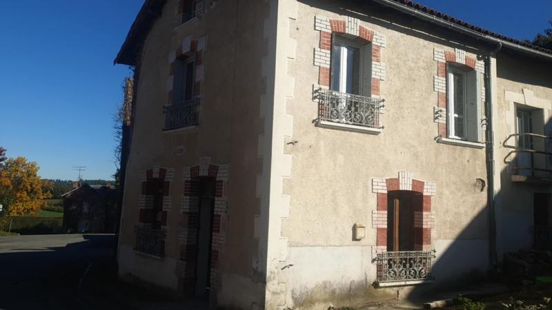 Maison - 96 m² - 3 pièces