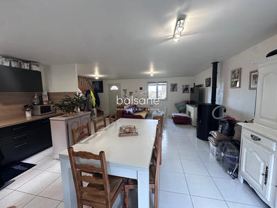 Maison - 108 m² - 6 pièces