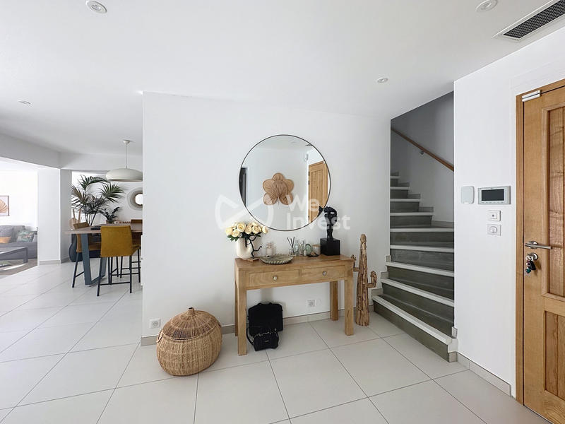 Maison contemporaine - 200 m² - 6 pièces